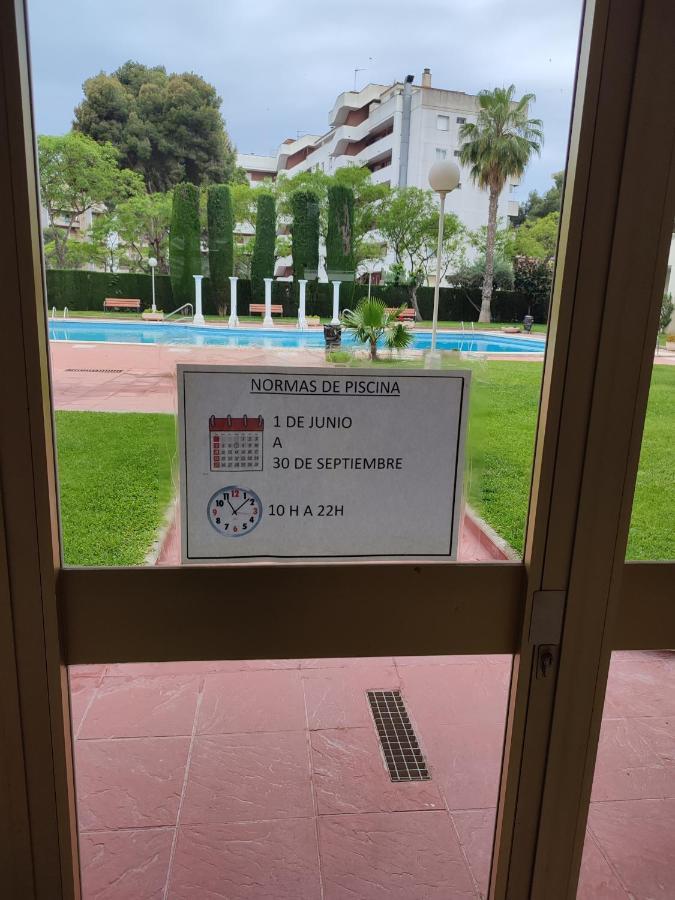 Bonito Apartamento Cerca De La Playa Salou Esterno foto