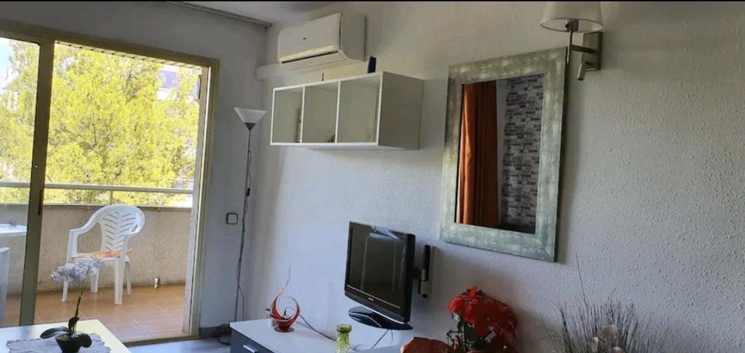 Bonito Apartamento Cerca De La Playa Salou Esterno foto
